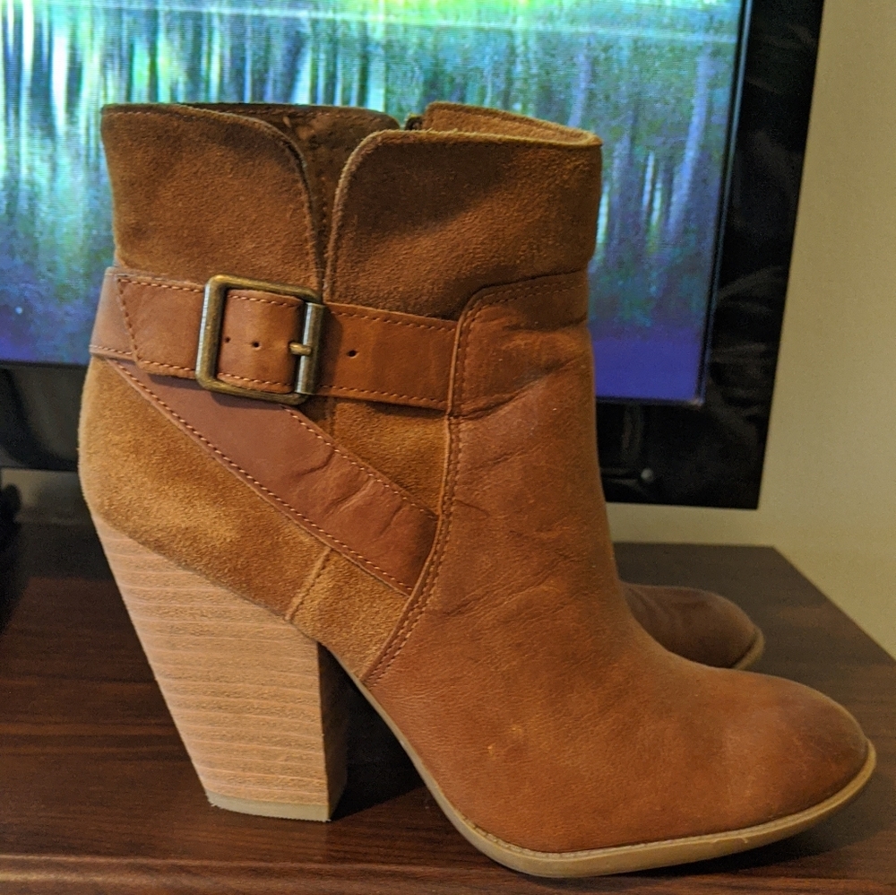 Jessica Simpson Brown Leather and Suede Booties